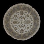 Traditional Hand Knotted Round Rugs